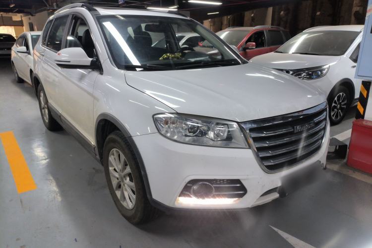 Used Haval H6 2018 Sport Edition 1.5T Manual Two-Wheel Drive Elite Model China V Standard Front Right 45 Deg