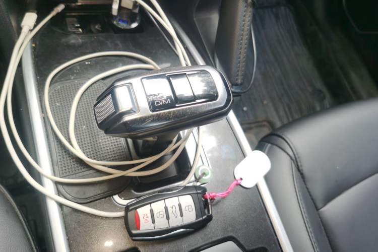 Used Haval H6 2018 Red-Label Sport Edition 1.5T Automatic Two-Wheel Drive Elite Model Gear Lever