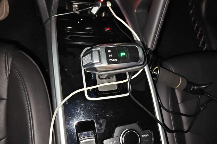 Used Haval H6 2018 Red-Label Sport Edition 1.5T Automatic Two-Wheel Drive Elite Model Gear Lever