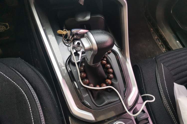 Used Haval H6 2018 Blue-Label 1.5T Automatic Luxury Model Gear Lever
