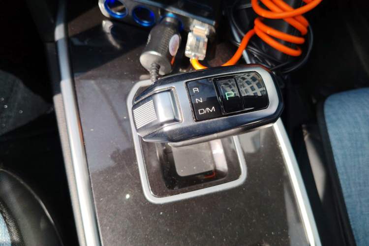 Used Haval H6 2018 Red-Label Sport Edition 1.5T Automatic Two-Wheel Drive Elite Model Gear Lever