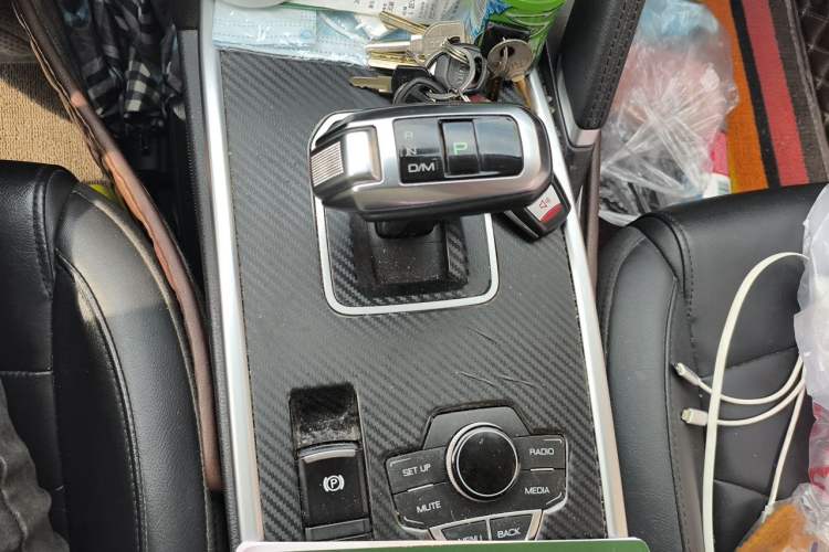 Used Haval H6 2018 Blue Label Sport Edition 1.5T Automatic Two-Wheel Drive Elite Model Gear Lever