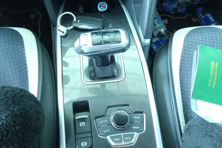 Used Haval H6 2018 Sport Edition 1.5T Automatic Two-Wheel Drive Elite Model China V Standard Gear Lever