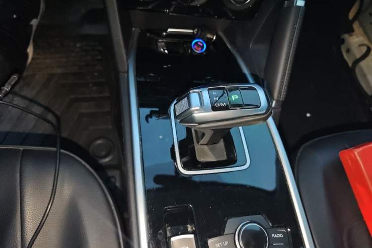 Used Haval H6 2018 Red-Label Sport Edition 1.5T Automatic Two-Wheel Drive Elite Model Gear Lever