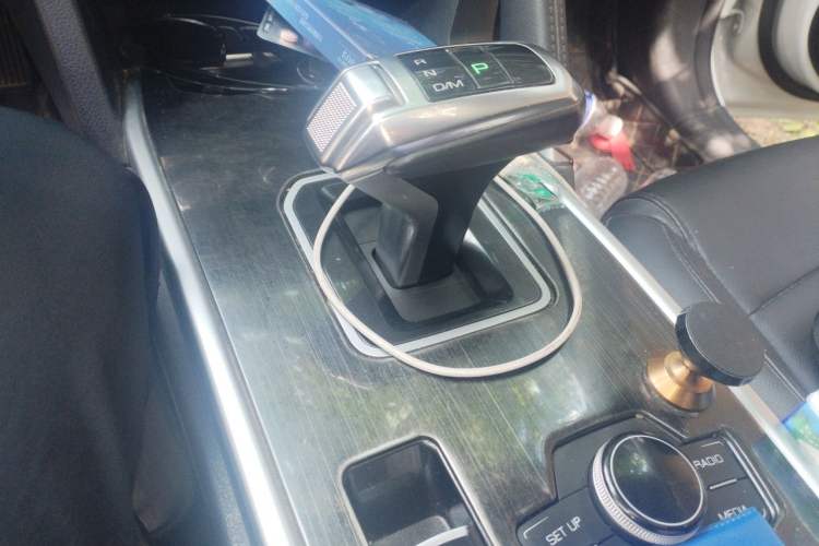 Used Haval H6 2018 Sport Edition 1.5T Automatic Two-Wheel Drive Elite Model China V Standard Gear Lever