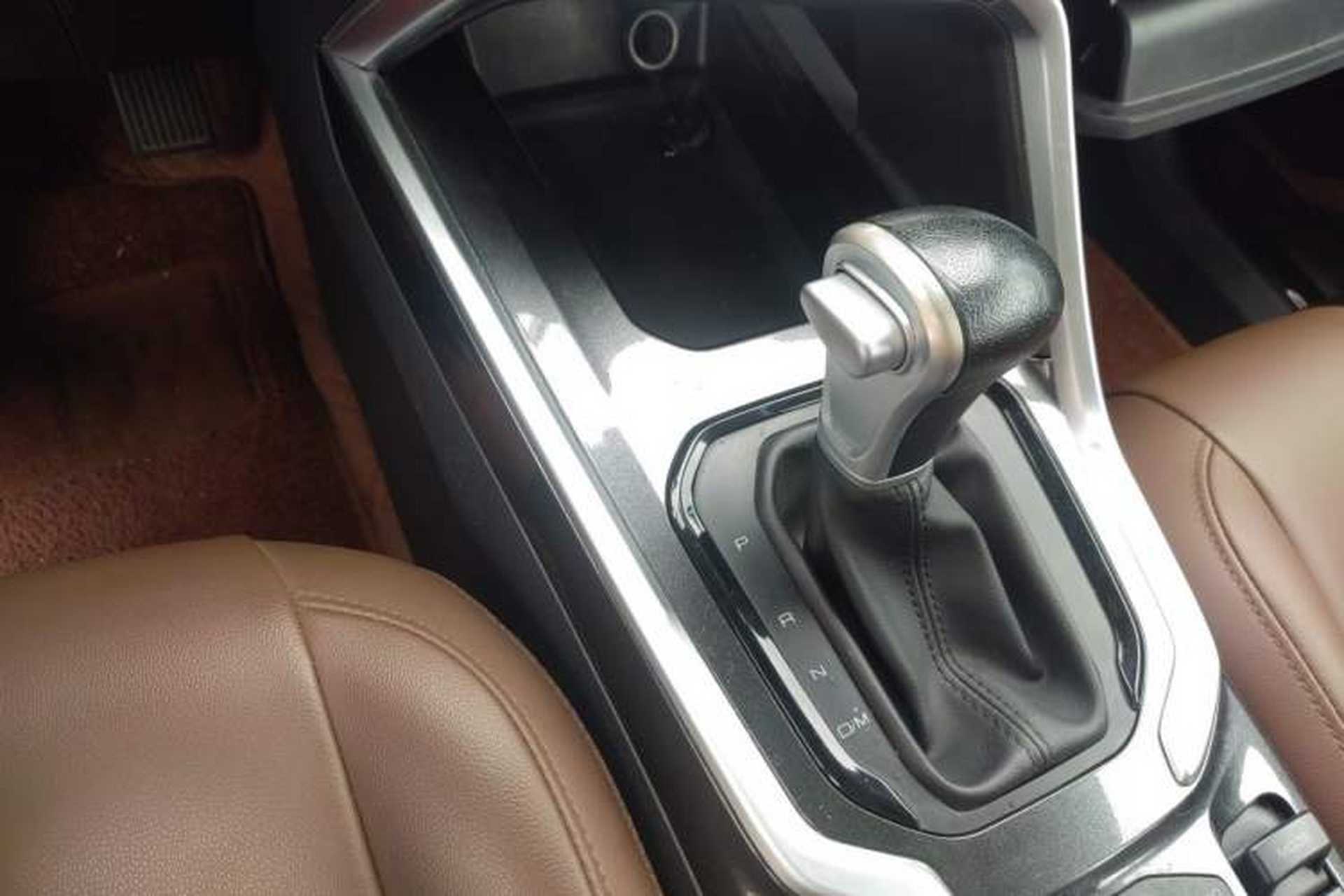 Used Haval H6 2018 Blue-Label 1.5T Automatic Luxury Model Gear Lever