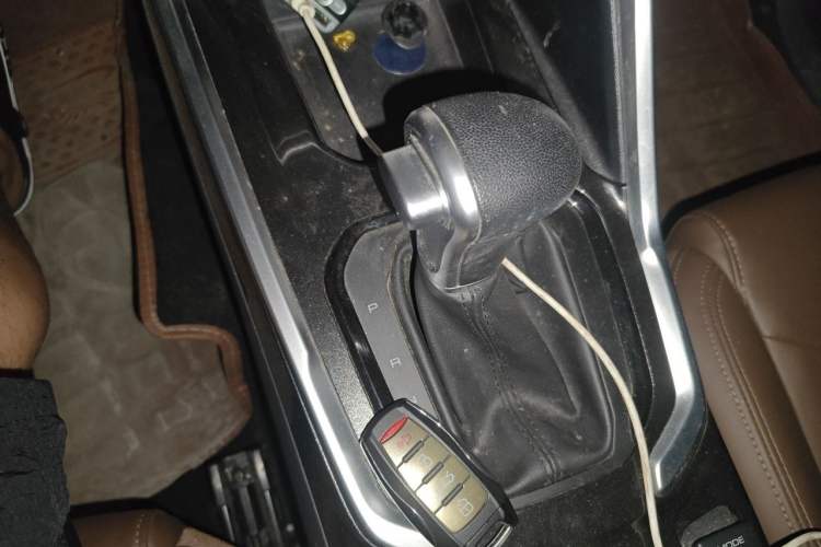 Used Haval H6 2018 Red-Label 1.5T Automatic Luxury Model Gear Lever