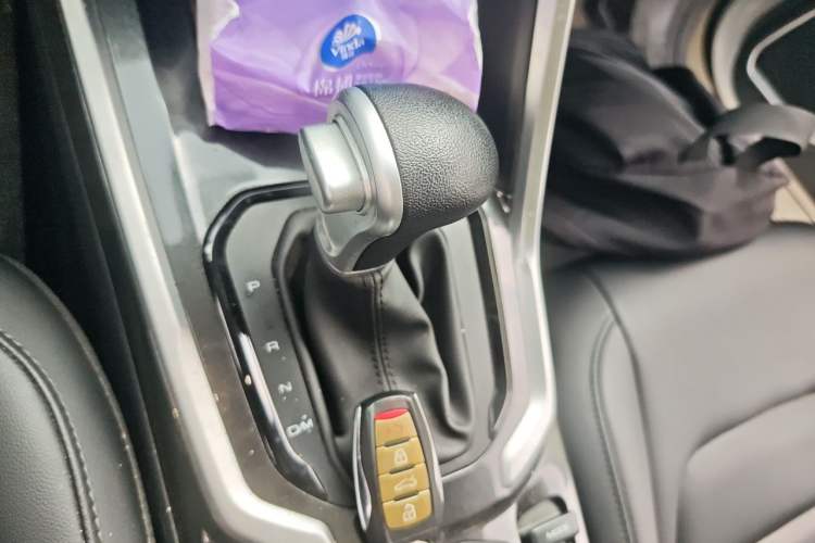 Used Haval H6 2018 Blue-Label 1.5T Automatic Luxury Model Gear Lever