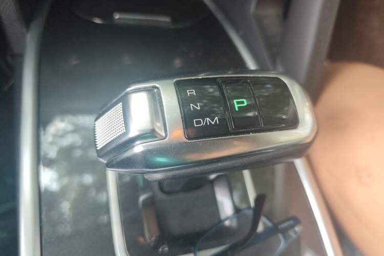 Used Haval H6 2018 Sport Edition 1.5T Automatic Two-Wheel Drive Elite Model China V Standard Gear Lever