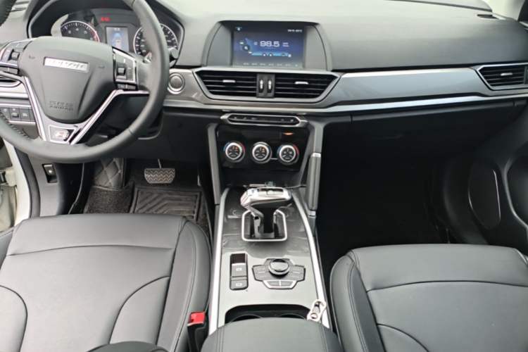 Used Haval H6 2018 Red-Label Sport Edition 1.5T Automatic Two-Wheel Drive Elite Model Gear Lever