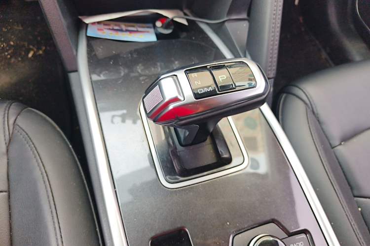 Used Haval H6 2018 Sport Edition 1.5T Automatic Two-Wheel Drive Elite Model China V Standard Gear Lever