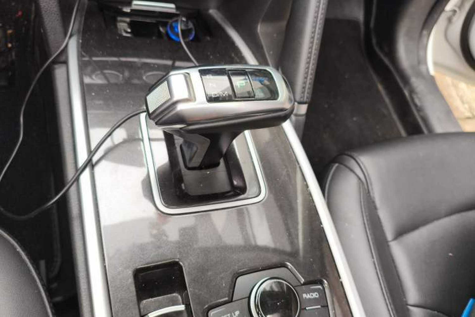 Used Haval H6 2018 Blue Label Sport Edition 1.5T Automatic Two-Wheel Drive Elite Model Gear Lever