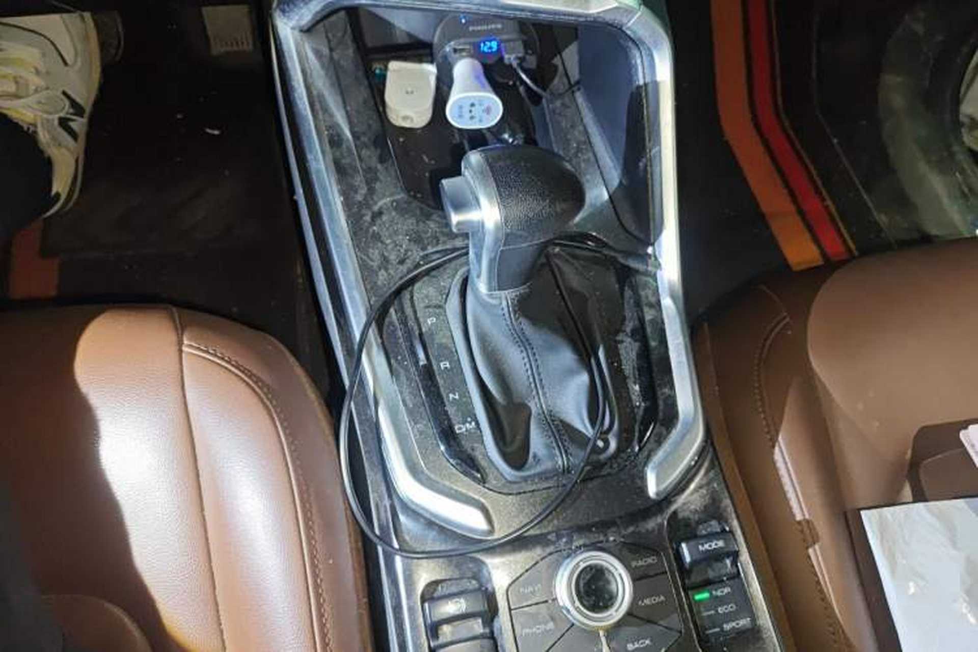 Used Haval H6 2018 Blue-Label 1.5T Automatic Luxury Model Gear Lever