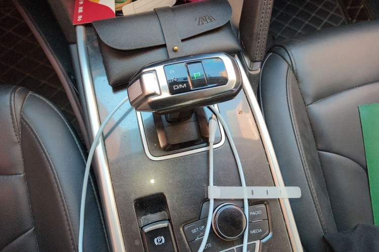 Used Haval H6 2018 Sport Edition 1.5T Automatic Two-Wheel Drive Elite Model China V Standard Gear Lever