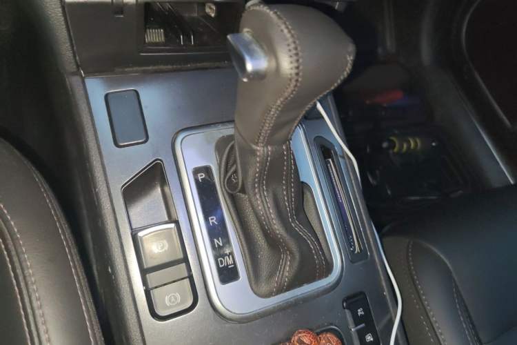 Used Haval H6 2018 Red-Label 1.5T Automatic Luxury Model Gear Lever