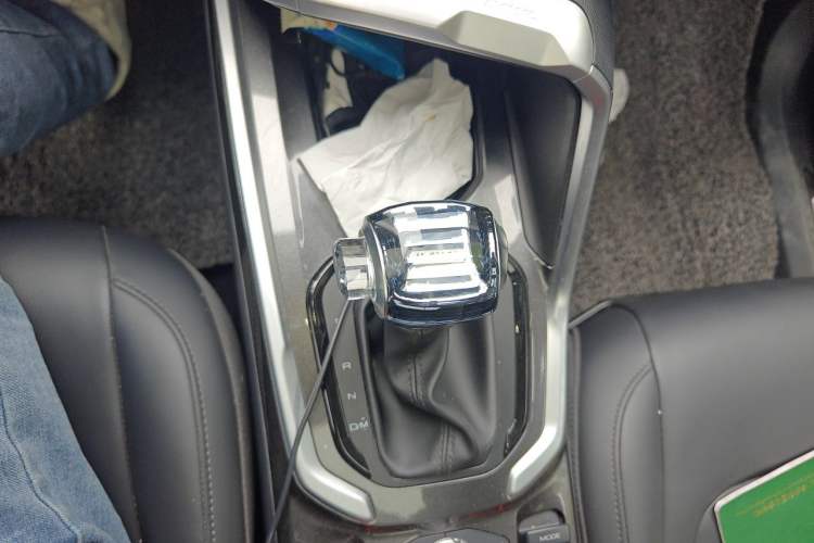 Used Haval H6 2018 Red-Label 2.0T Automatic Luxury Model Gear Lever
