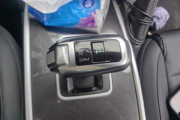 Used Haval H6 2018 Sport Edition 1.5T Automatic Two-Wheel Drive Elite Model China V Standard Gear Lever