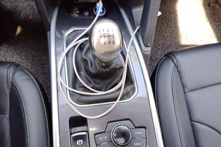 Used Haval H6 2018 Sport Edition 1.5T Manual Two-Wheel Drive Elite Model China V Standard Gear Lever