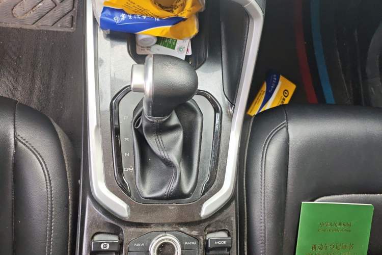 Used Haval H6 2018 Blue-Label 1.5T Automatic Luxury Model Gear Lever