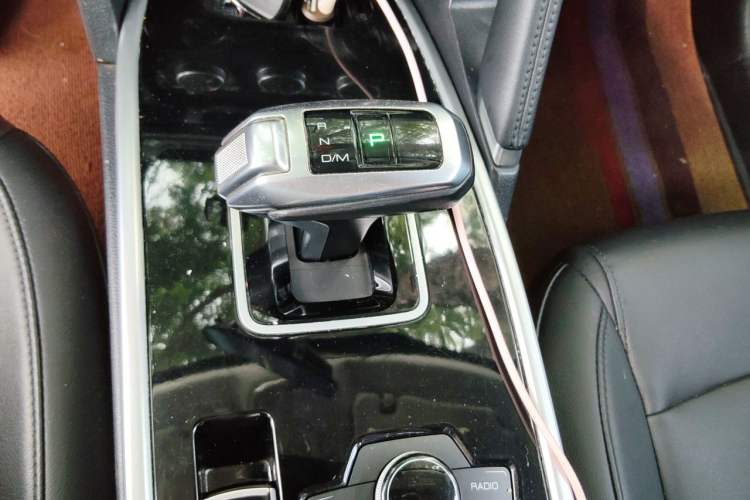 Used Haval H6 2018 Red-Label Sport Edition 1.5T Automatic Two-Wheel Drive Elite Model Gear Lever