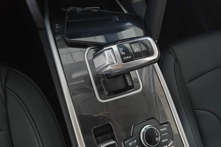 Used Haval H6 2018 Sport Edition 1.5T Automatic Two-Wheel Drive Elite Model China V Standard Gear Lever