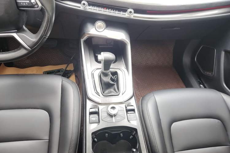 Used Haval H6 2018 Red-Label 2.0T Automatic Luxury Model Gear Lever