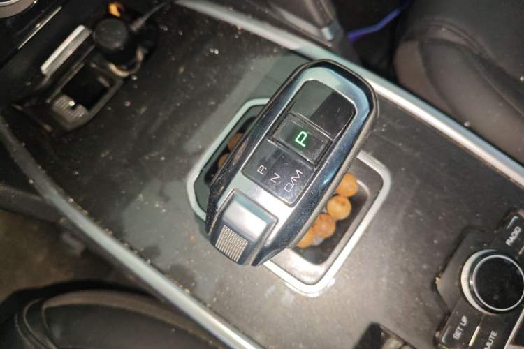 Used Haval H6 2018 Sport Edition 1.5T Automatic Two-Wheel Drive Elite Model China V Standard Gear Lever