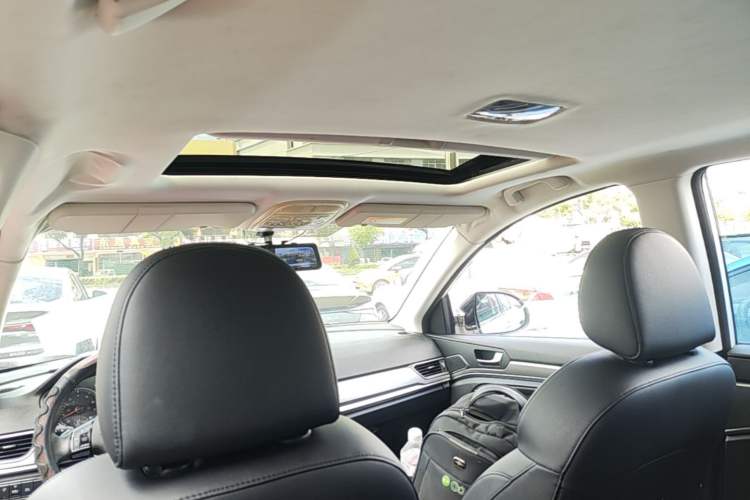 Used Haval H6 2018 Red-Label Sport Edition 1.5T Automatic Two-Wheel Drive Elite Model Headliner