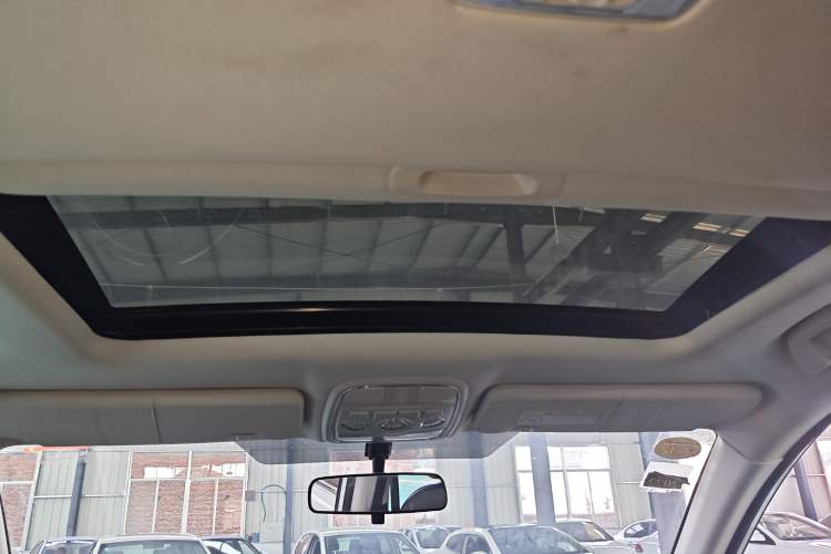 Used Haval H6 2018 Red-Label Sport Version 1.5T Manual Two-Wheel Drive Elite Model Headliner