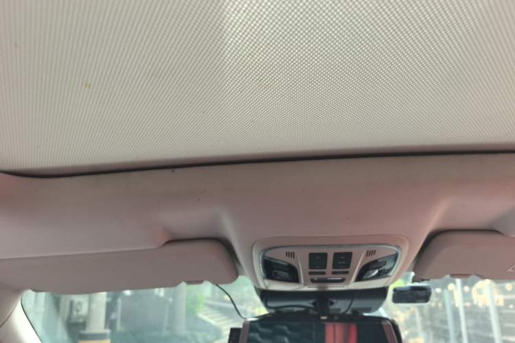 Used Haval H6 2018 Blue-Label 1.5T Automatic Luxury Model Headliner