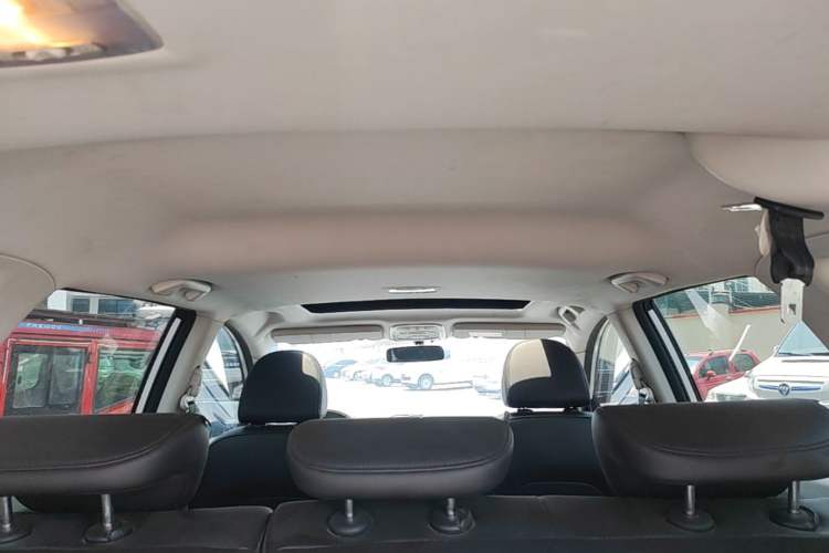 Used Haval H6 2018 Red-Label Sport Version 1.5T Manual Two-Wheel Drive Elite Model Headliner