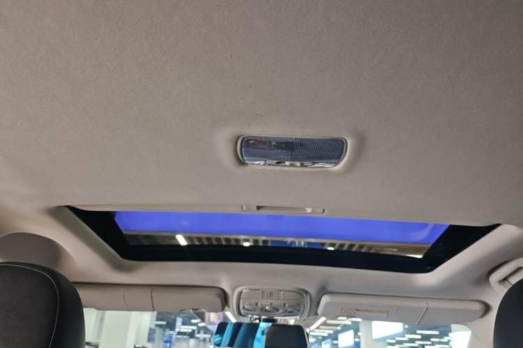 Used Haval H6 2018 Blue Label Sport Edition 1.5T Automatic Two-Wheel Drive Elite Model Headliner