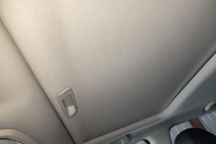 Used Haval H6 2018 Red-Label Sport Edition 1.5T Automatic Two-Wheel Drive Prestige Model Headliner