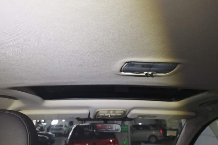 Used Haval H6 2018 Blue Label Sport Edition 1.5T Automatic Two-Wheel Drive Elite Model Headliner