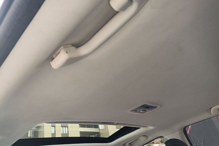 Used Haval H6 2018 Sport Edition 1.5T Automatic Two-Wheel Drive Elite Model China V Standard Headliner