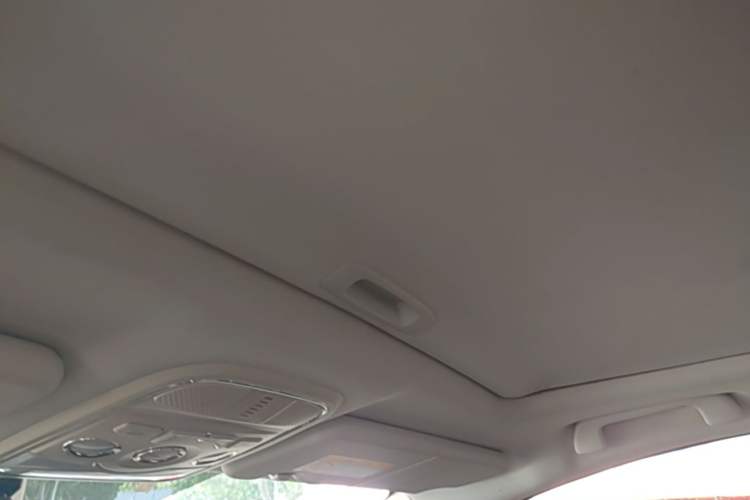 Used Haval H6 2018 Red-Label Sport Edition 1.5T Automatic Two-Wheel Drive Elite Model Headliner
