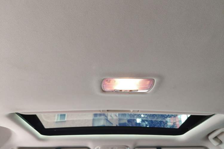 Used Haval H6 2018 Red-Label Sport Edition 1.5T Automatic Two-Wheel Drive Elite Model Headliner