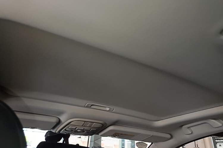 Used Haval H6 2018 Red-Label Sport Edition 1.5T Automatic Two-Wheel Drive Prestige Model Headliner