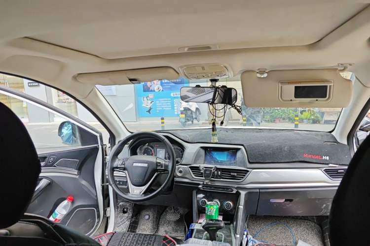 Used Haval H6 2018 Red-Label Sport Edition 1.5T Automatic Two-Wheel Drive Elite Model Headliner
