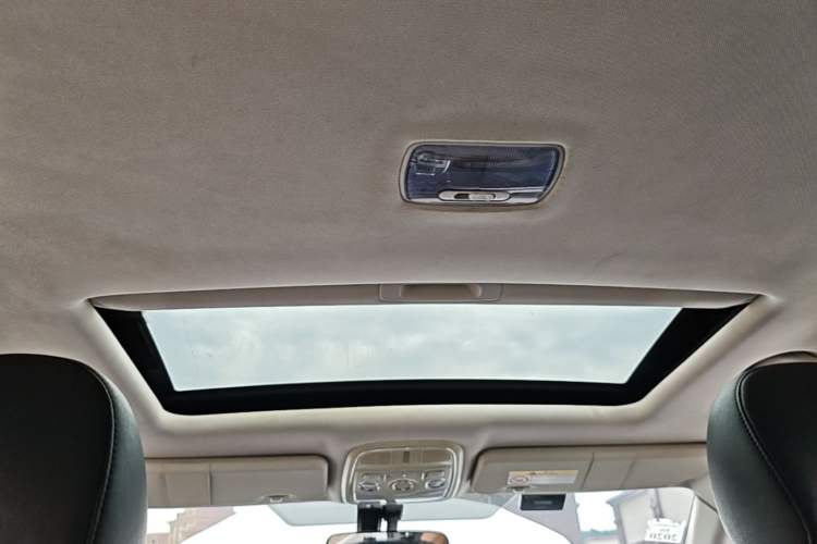 Used Haval H6 2018 Red-Label Sport Edition 1.5T Automatic Two-Wheel Drive Elite Model Headliner