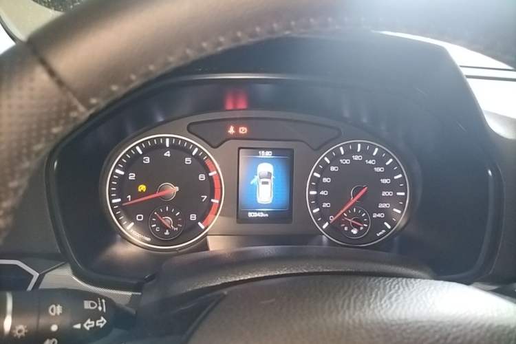 Used Haval H6 2018 Sport Edition 1.5T Manual Two-Wheel Drive Elite Model China V Standard Instrument Cluster