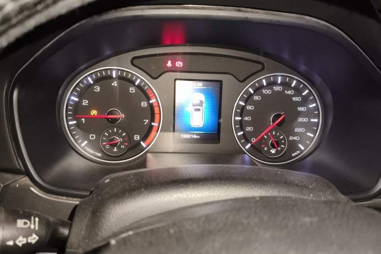 Used Haval H6 2018 Sport Edition 1.5T Manual Two-Wheel Drive Elite Model China V Standard Instrument Cluster