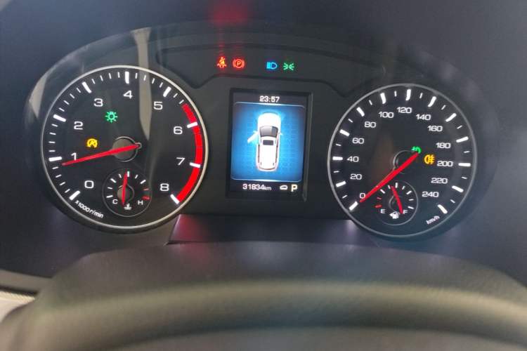 Used Haval H6 2018 Sport Edition 1.5T Automatic Two-Wheel Drive Elite Model China V Standard Instrument Cluster