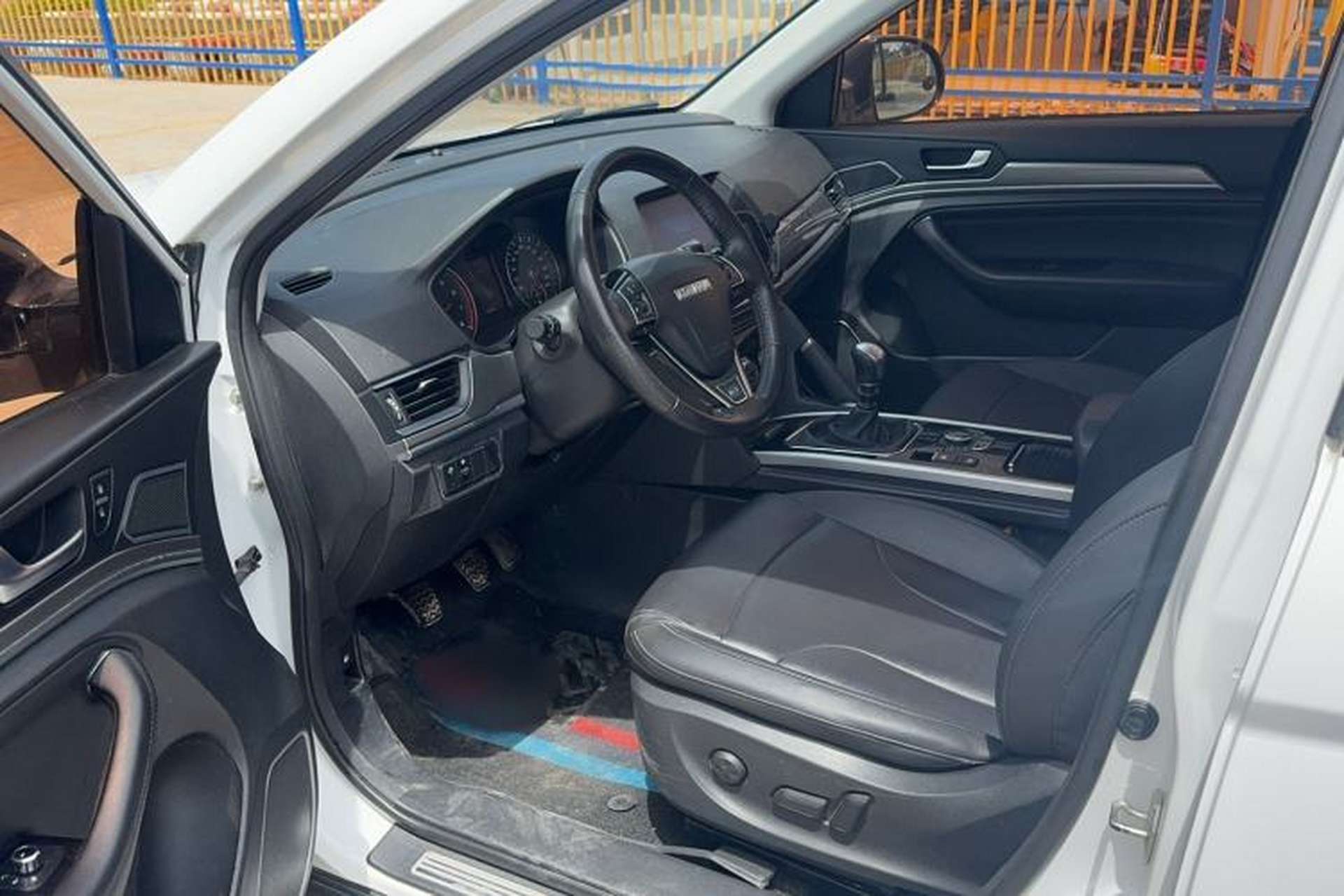 Used Haval H6 2018 Blue Label Sport Edition 1.5T Manual Two-Wheel Drive Elite Model Interior 1