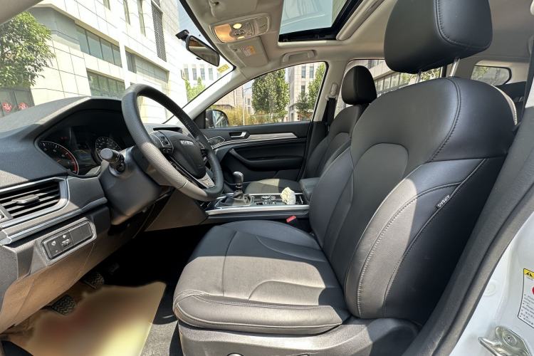 Used Haval H6 2018 Red-Label Sport Version 1.5T Manual Two-Wheel Drive Elite Model Interior 12
