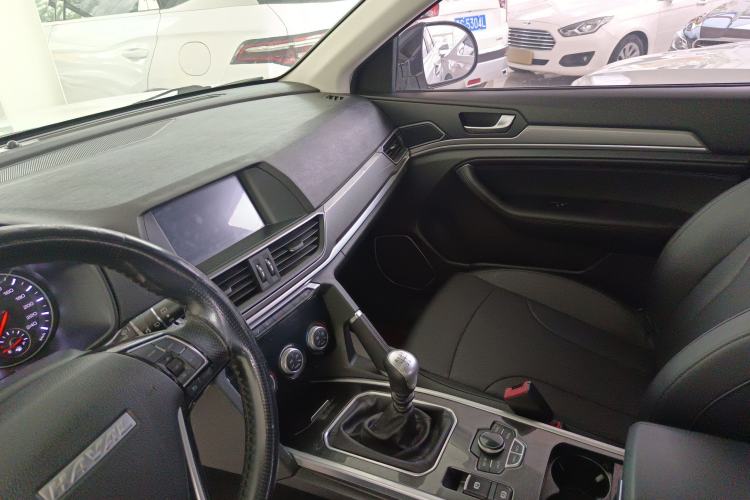 Used Haval H6 2018 Blue Label Sport Edition 1.5T Manual Two-Wheel Drive Elite Model Interior 2