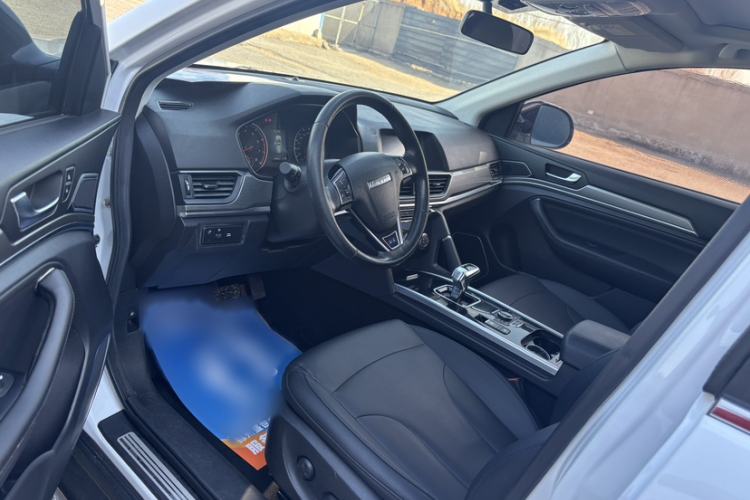 Used Haval H6 2018 Blue Label Sport Edition 1.5T Automatic Two-Wheel Drive Elite Model Interior 2