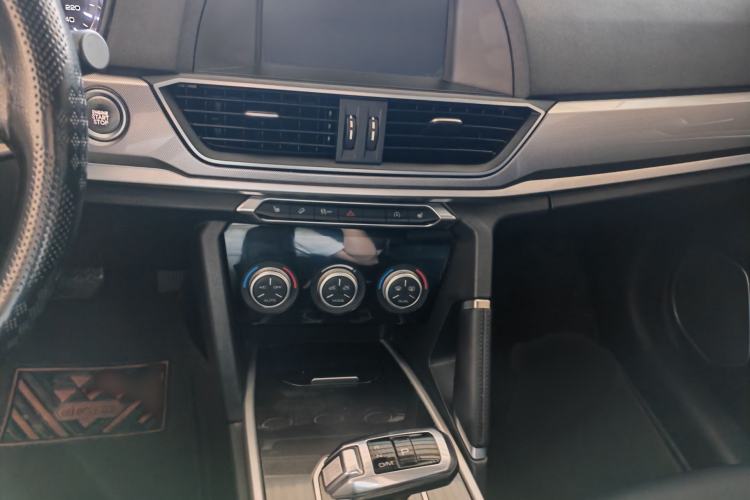 Used Haval H6 2018 Red-Label Sport Edition 1.5T Automatic Two-Wheel Drive Elite Model Interior 2