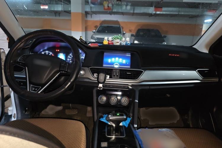 Used Haval H6 2018 Red-Label Sport Edition 1.5T Automatic Two-Wheel Drive Elite Model Interior 2