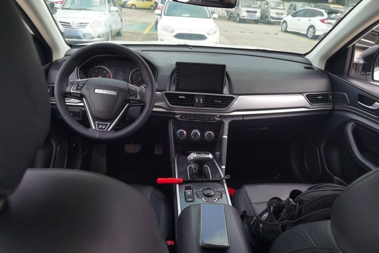 Used Haval H6 2018 Blue Label Sport Edition 1.5T Automatic Two-Wheel Drive Elite Model Interior 2
